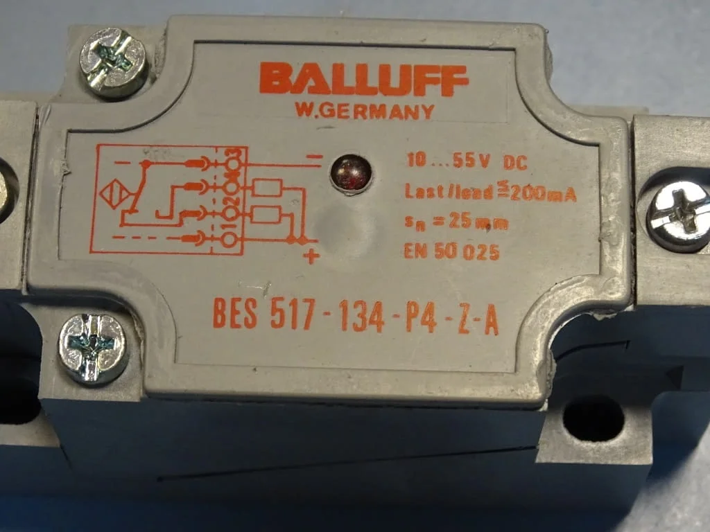 Индуктивен датчик Balluff BES 517-134-P4-Z-A proximity switch sensor — снимка 2