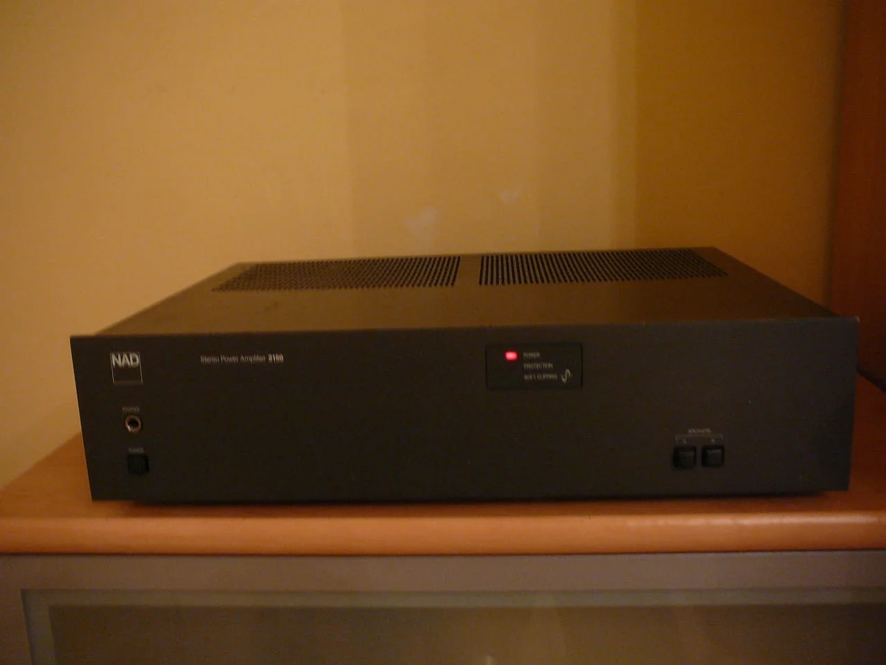 Nad 2150 stapalo