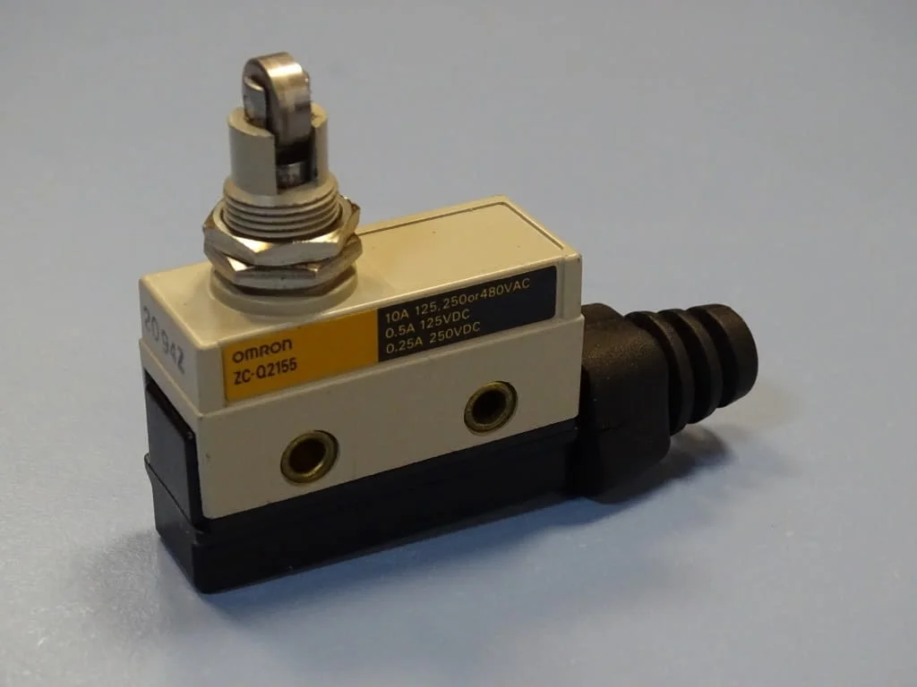 Изключвател Omron ZC-Q2155 Limit Switch 10A/250V — снимка 6