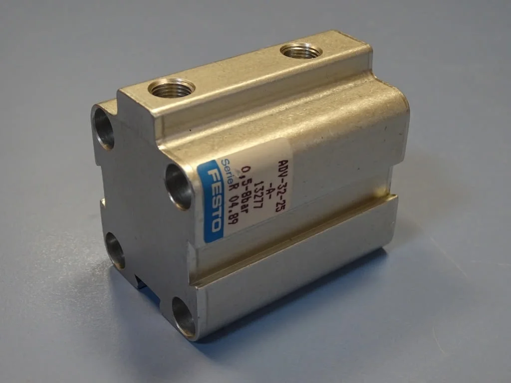Пневматичен цилиндър Festo ADV-32-25-A pneumatic cylinder — снимка 2