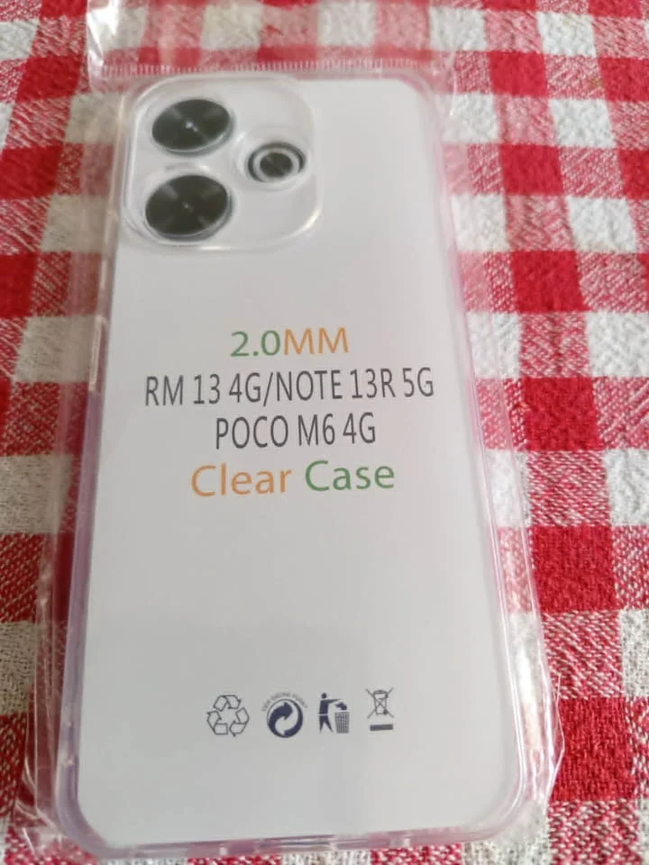 Продавам комплект силиконов гръб и стъклен протектор за Xiaomi Redmi 13 4G 256GB 8GB RAM Dual-SIM — снимка 3