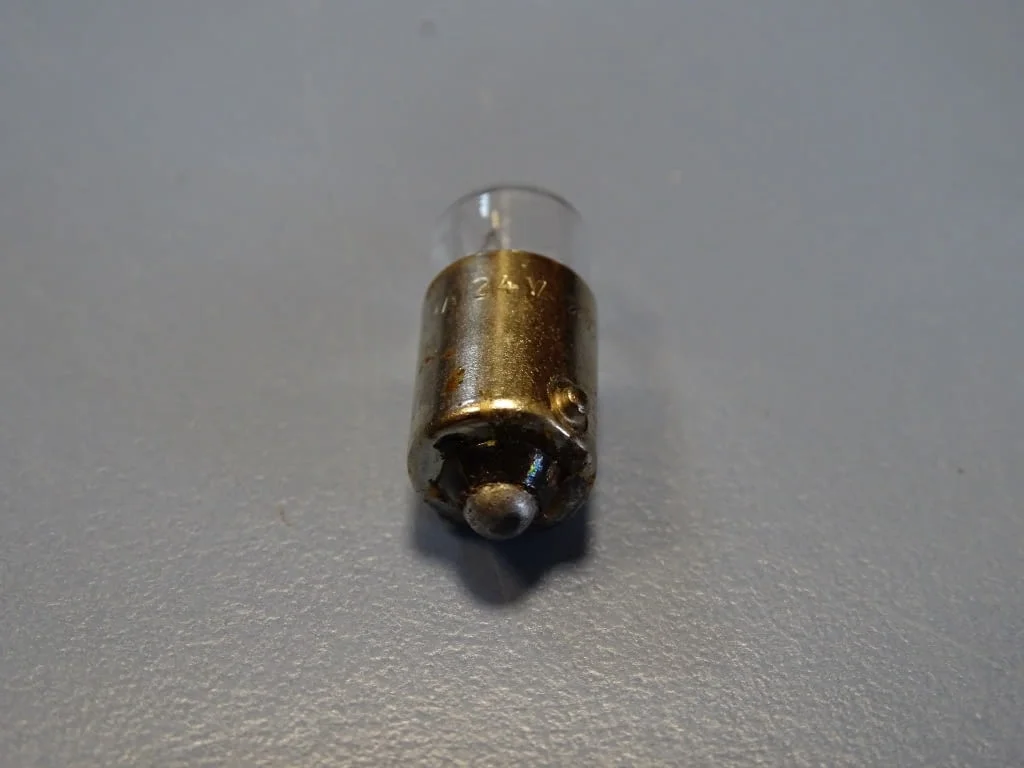 Лампа/крушка NARVA 24V 2W BA9S lamp/bulb — снимка 2