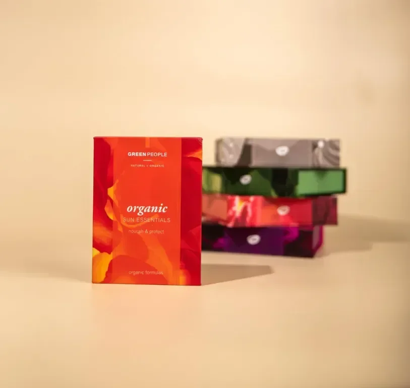 Органичен слънцезащитен крем Green People Travel Pack | Слънцезащитен крем SPF30 + Aftersun репелент — снимка 3