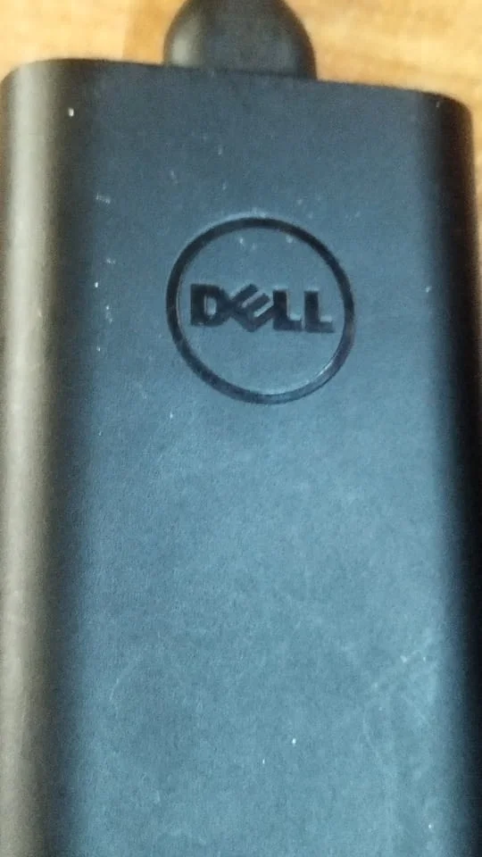Dell модел DA90PM130 Захранване - адаптер за лаптоп