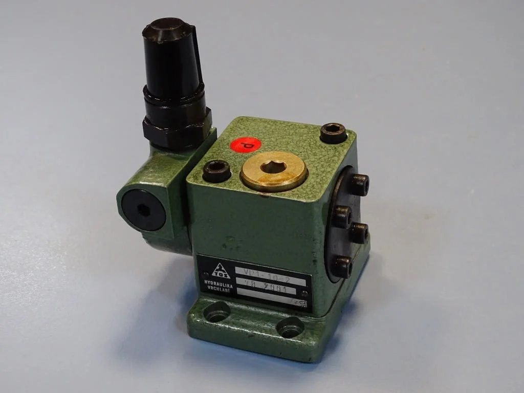 Клапан хидравличен TOS VP1-10-2 hydravlic ventil — снимка 7