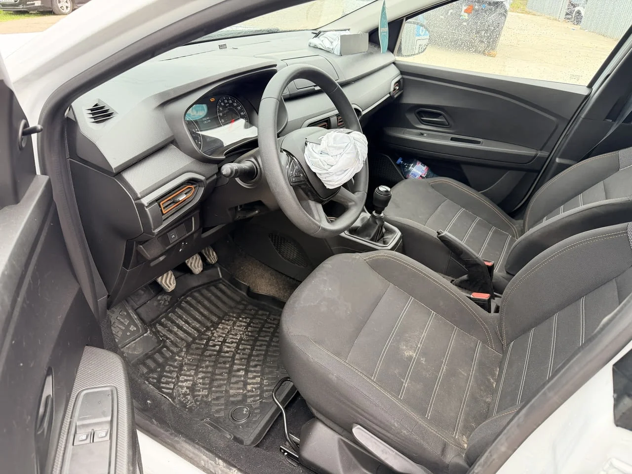 Dacia Sandero 3 Stepway 1.0 TCe LPG двигател H4DF480, 91 кс., 6 ск., 75000 km., 2024 г., euro 6D, Да — снимка 6