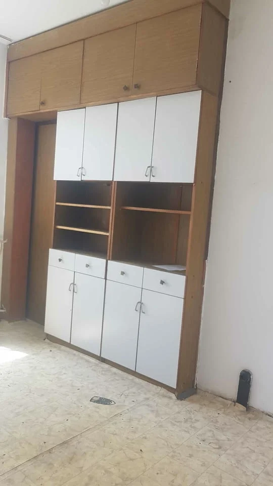 Продаваме четиристаен апартамент в Тракия — снимка 3