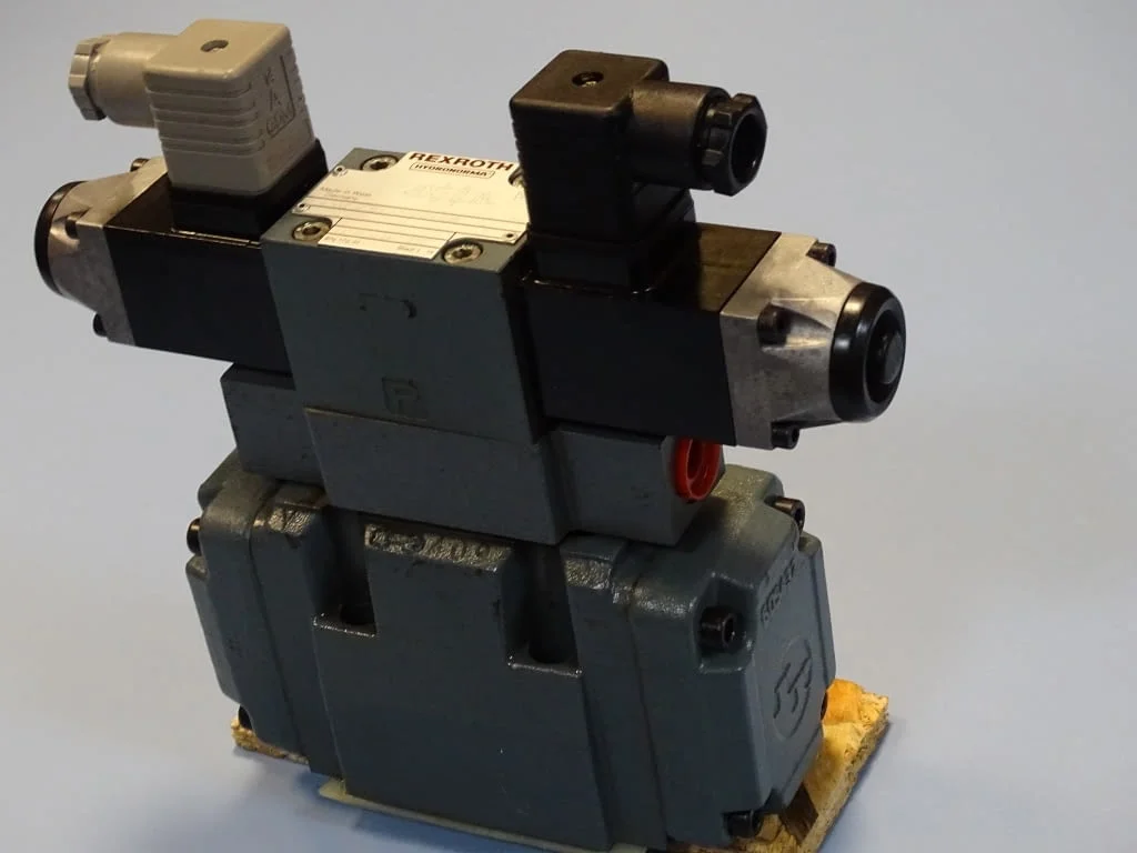 Хидравличен разпределител Rexroth 4 WE 6 J51/AG24NZ4/B08 Rexroth 4 WEH 10 J20/6A G24NEZA/B08 — снимка 7