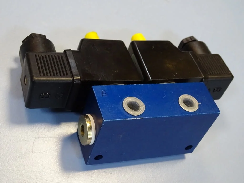 Пневматичен вентил Festo BMCH-2-3-1/8 Solenoid Valve 0-7Bar 24VDC — снимка 4