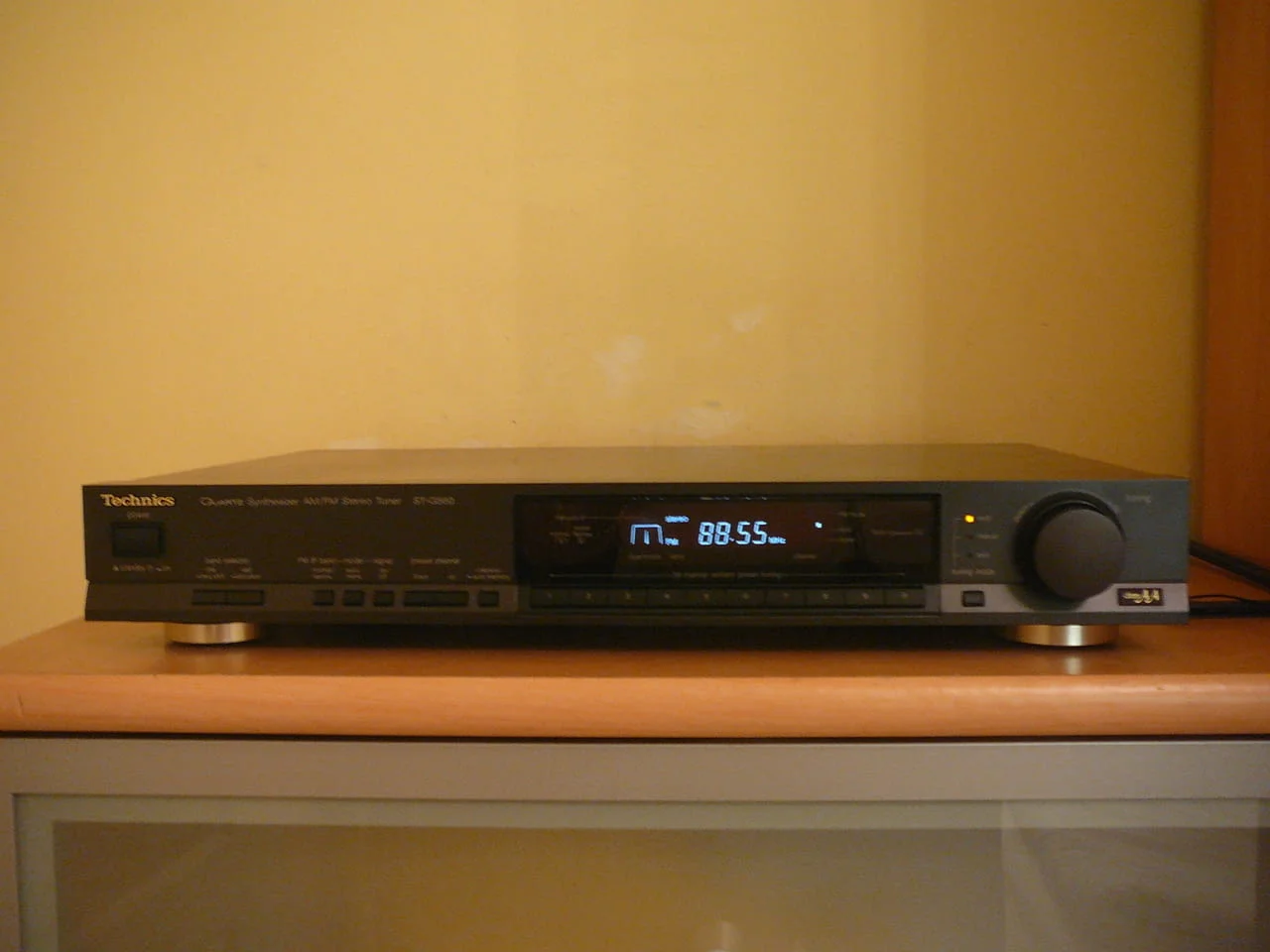Technics st-g560