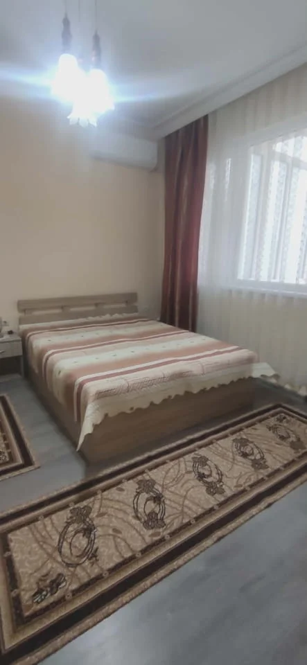 Даваме под наем 4-стаен апартамент в кв. Каменица 1 — снимка 7