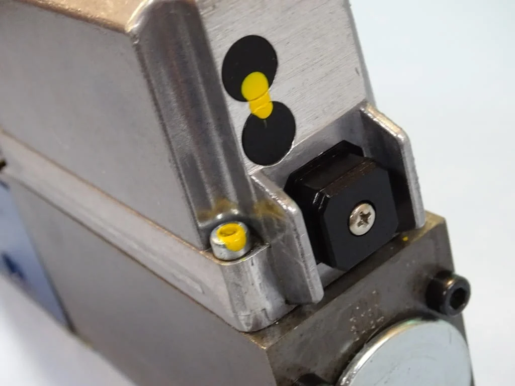 Пропорционален хидравличен разпределител Rexroth 4WRPE 6 KB70M-20/G24KO/B5M Proportional valve — снимка 7