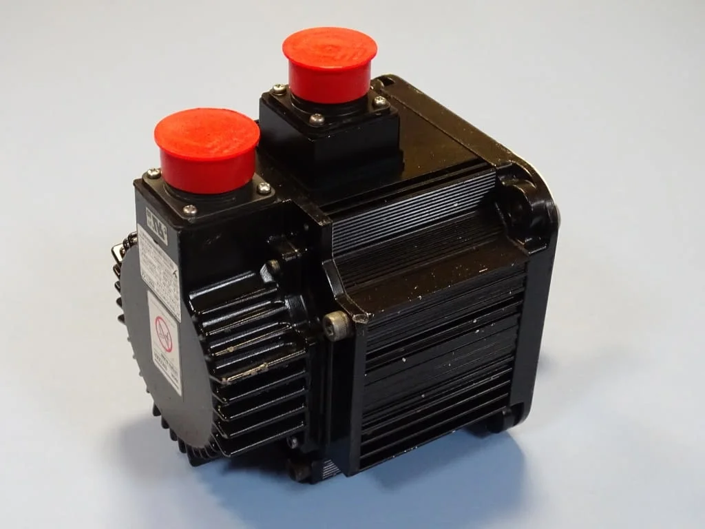Серво мотор YASKAWA SGMG-05A2AB AC Servo Motor 450W — снимка 2