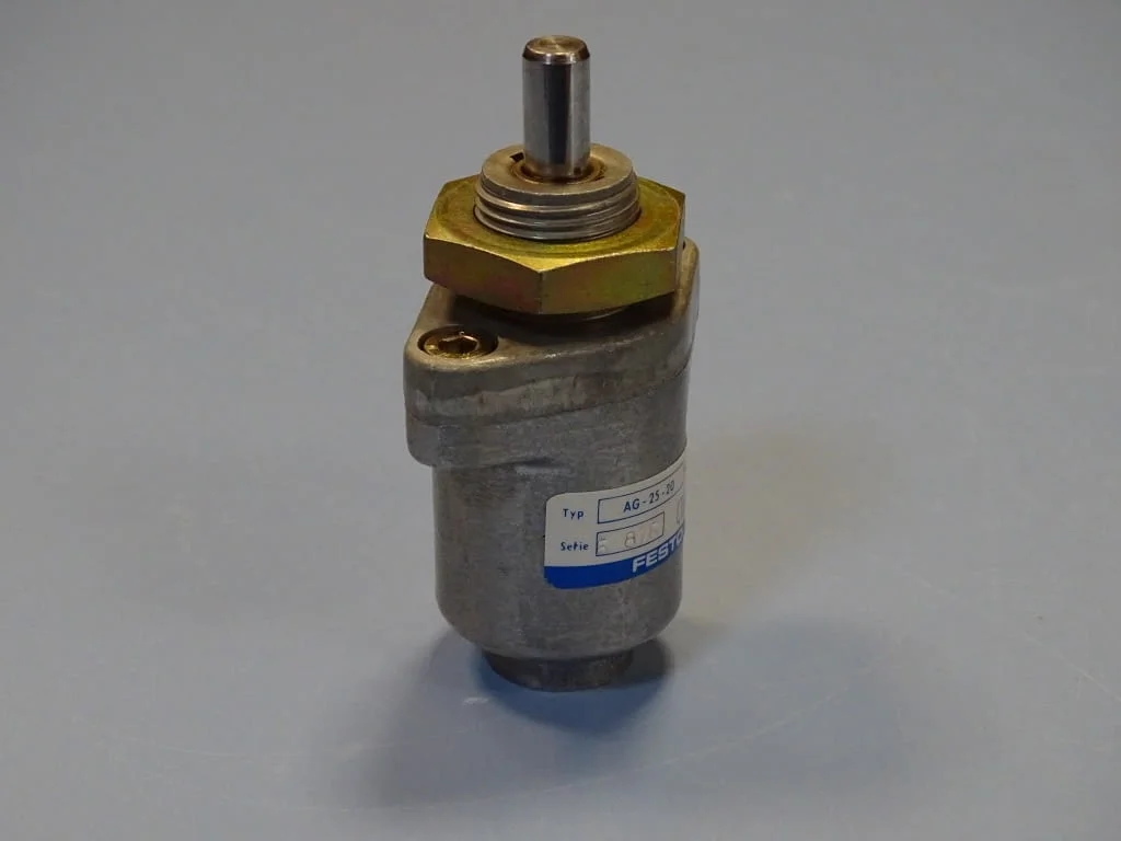 Цилиндър еднодействащ Festo AG-25-20 single acting cylinder G1/4 8Bar