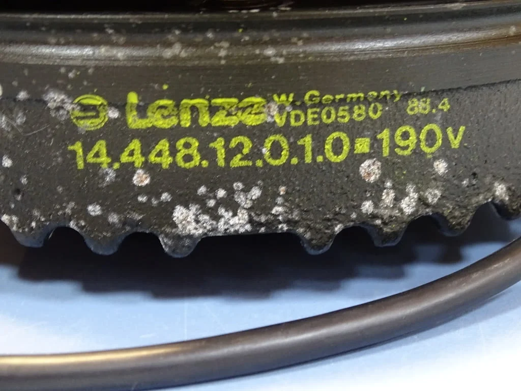 Електромагнитна спирачка Lenze Electromagnetic Brake 190V — снимка 3