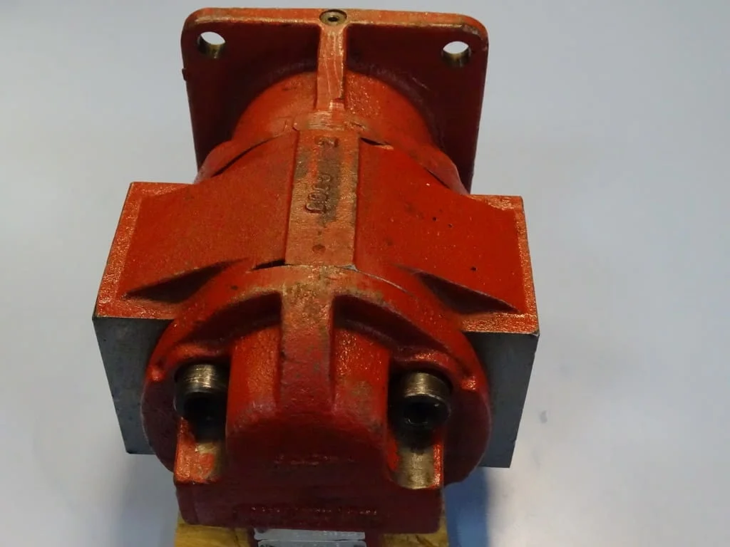 Хидравлична помпа Warynski P2C2120C5B26A Hydraulic pump — снимка 5