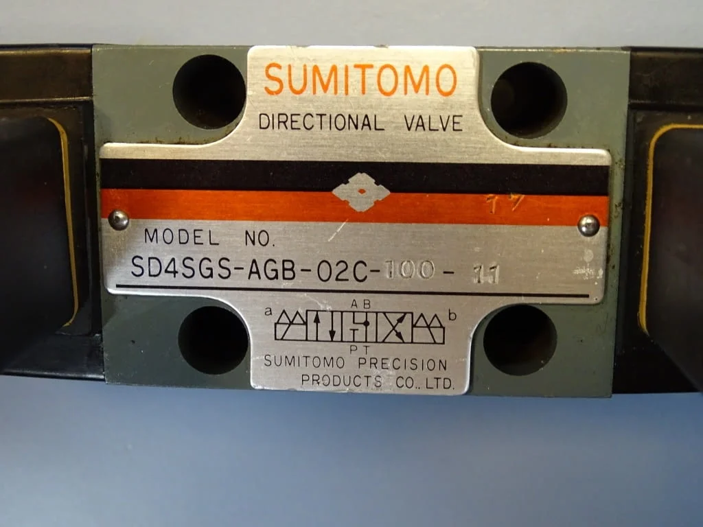 Хидравличен разпределител SUMITOMO SD4SGS-AGB-02C-100-11 directional valve 100V — снимка 3