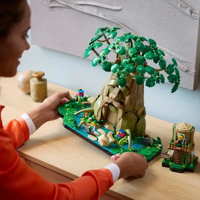 LEGO Легендата за Зелда, Страхотно дърво Деку 2 в 1, 77092, 2500 части — снимка 7