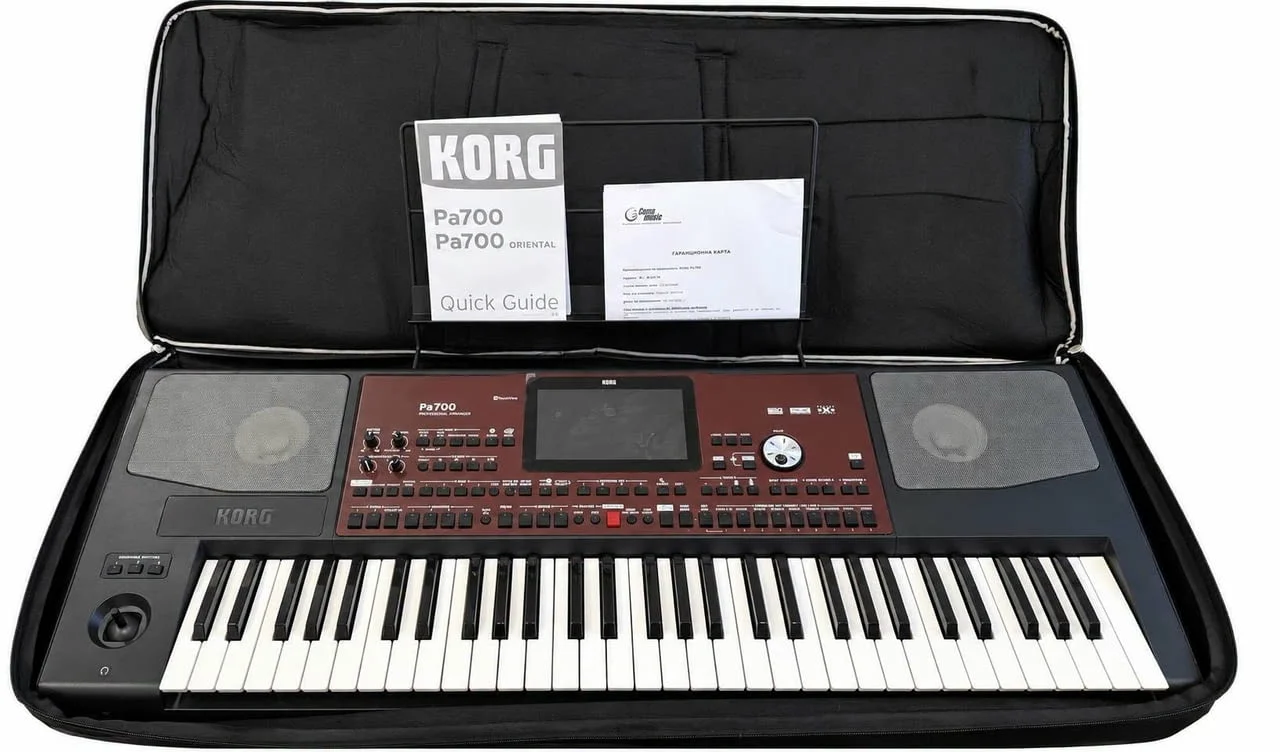 Професионален Аранжор Korg PA700
