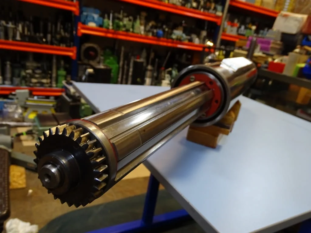 Вертикален шпиндел за фреза, радиал-бормашина OKUMA L-1070 vertical spindle — снимка 6