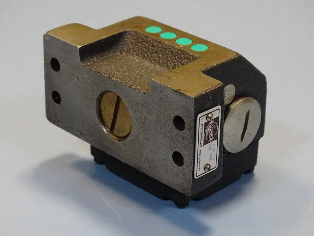 Индуктивен сензор EUCHNER GLBF 04X08 785 Inductive limit switch