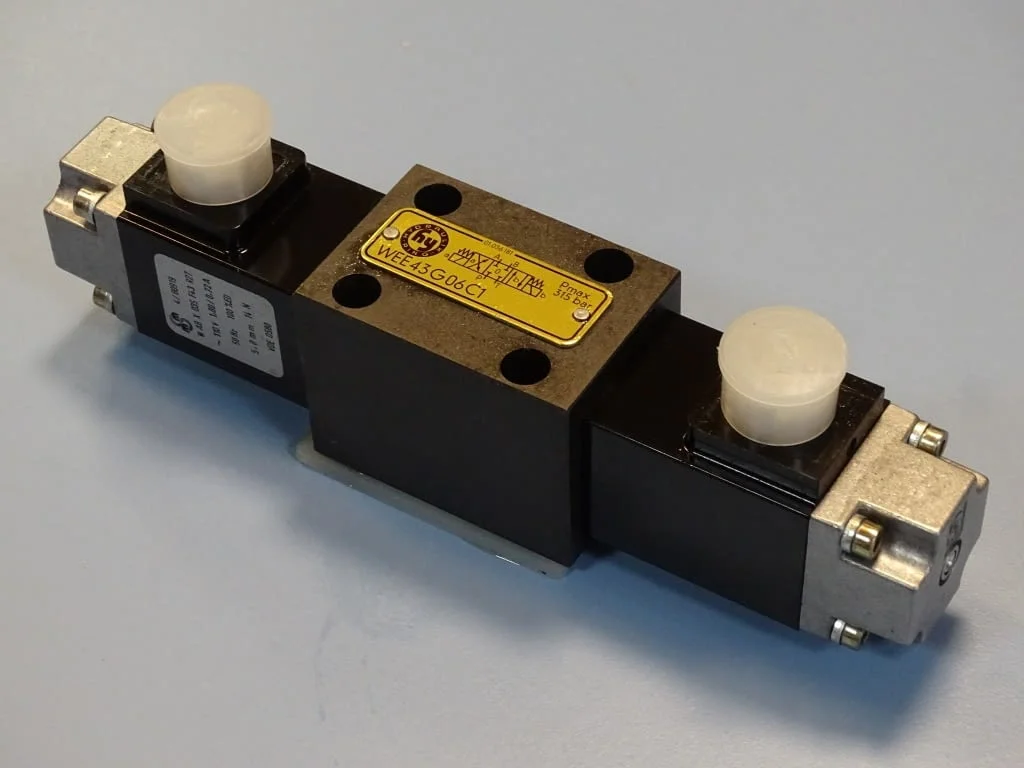 Хидравличен разпределител Hydraulik Ring WEE43G06C1 directional valve 110VAC — снимка 7