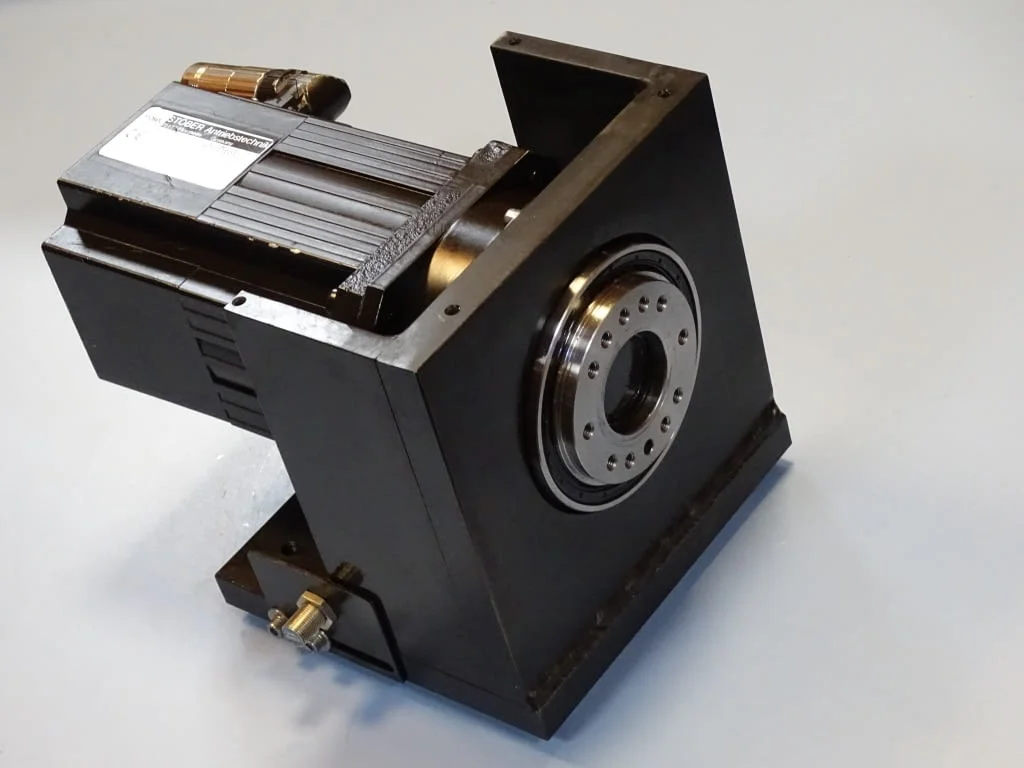 Сервомотор STOBER EK 502 UROR 140 servomotor 6.53/5.88 Nm — снимка 10