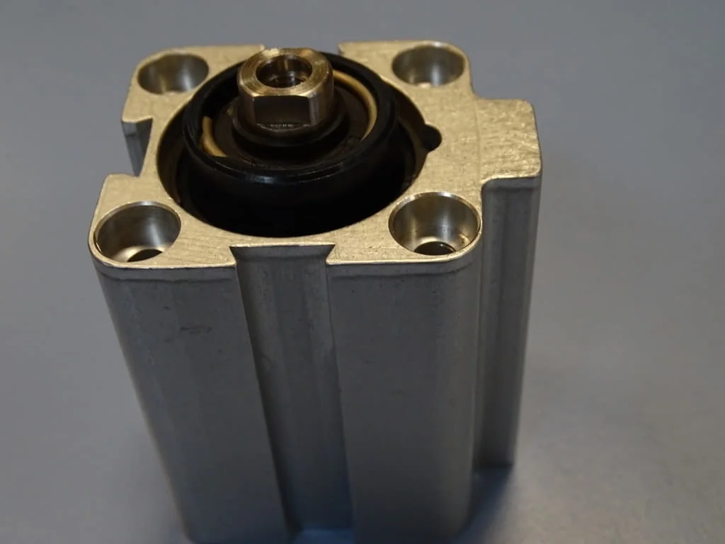 Пневматичен цилиндър Festo ADV-32-25-A pneumatic cylinder — снимка 5