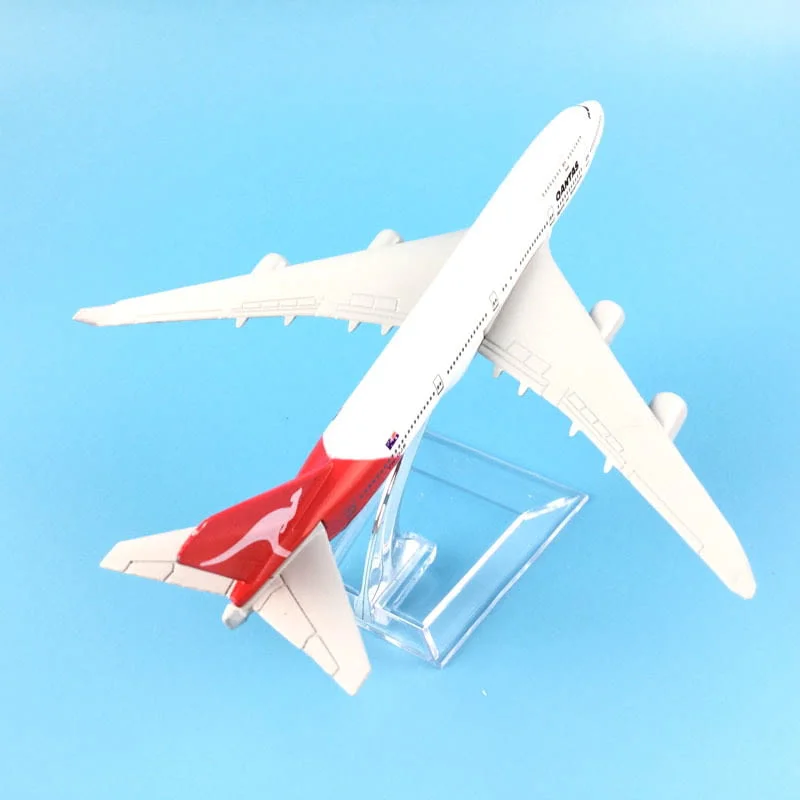 Бойнг 747 самолет модел макет Qantas метален пътникопоток междуконтинентален полет летище Австралия — снимка 3