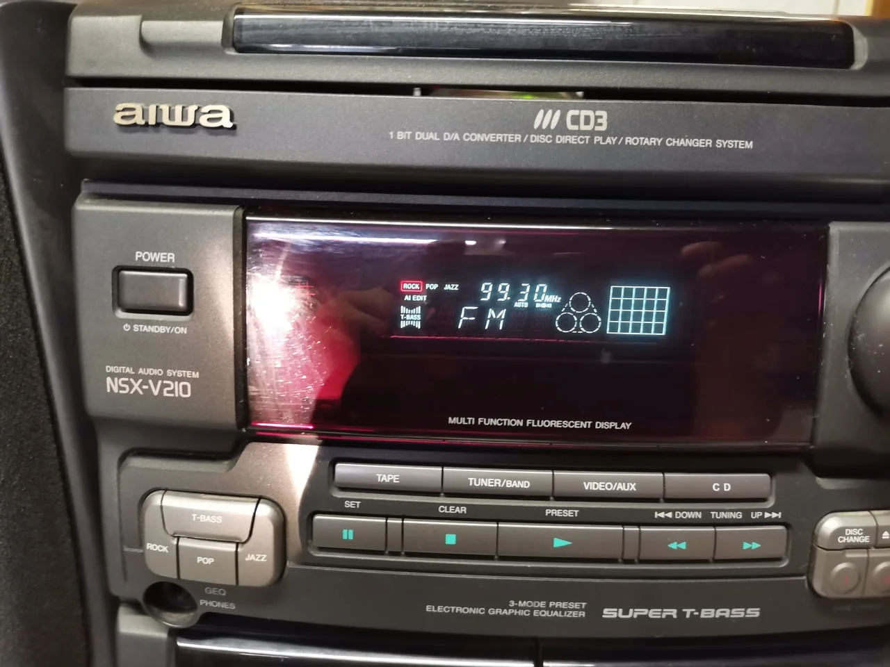 Aiwa NSX-V 210 Compact System — снимка 2