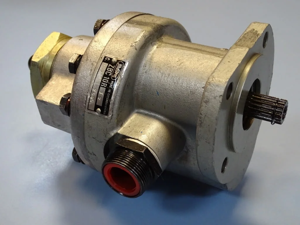 Хидравлична помпа Jihostroj ZBC 10RТ2 gear pump — снимка 3