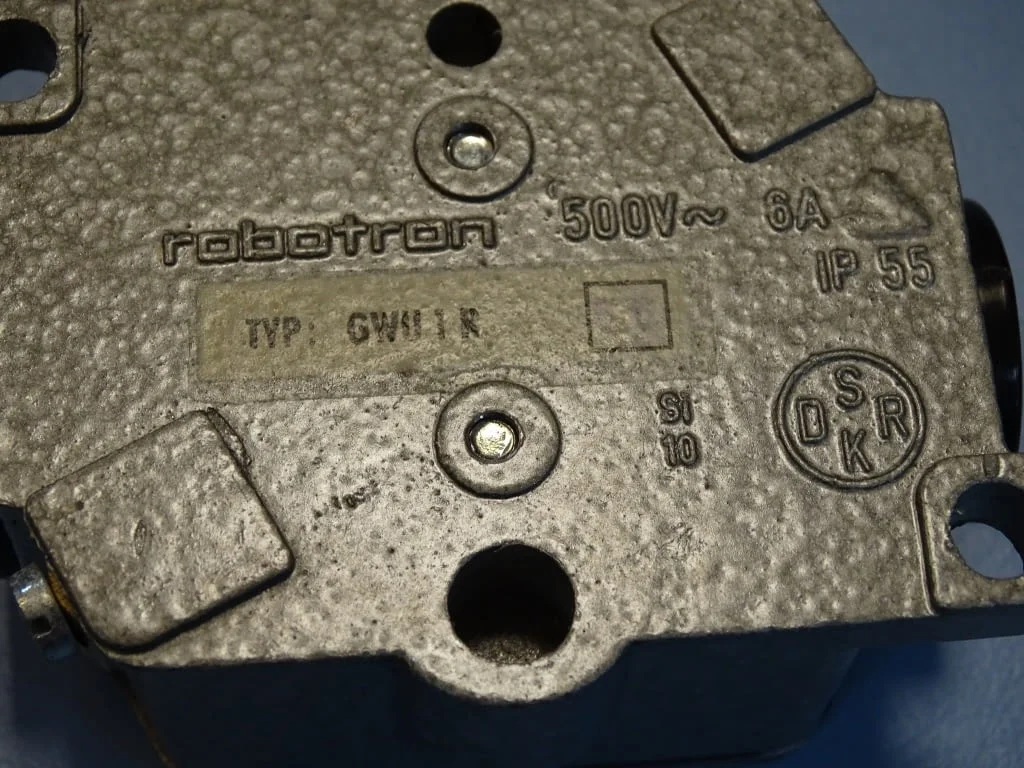 Краен изключвател VEB Robotron GWU1R Limit Switch 6A 500VAC — снимка 4
