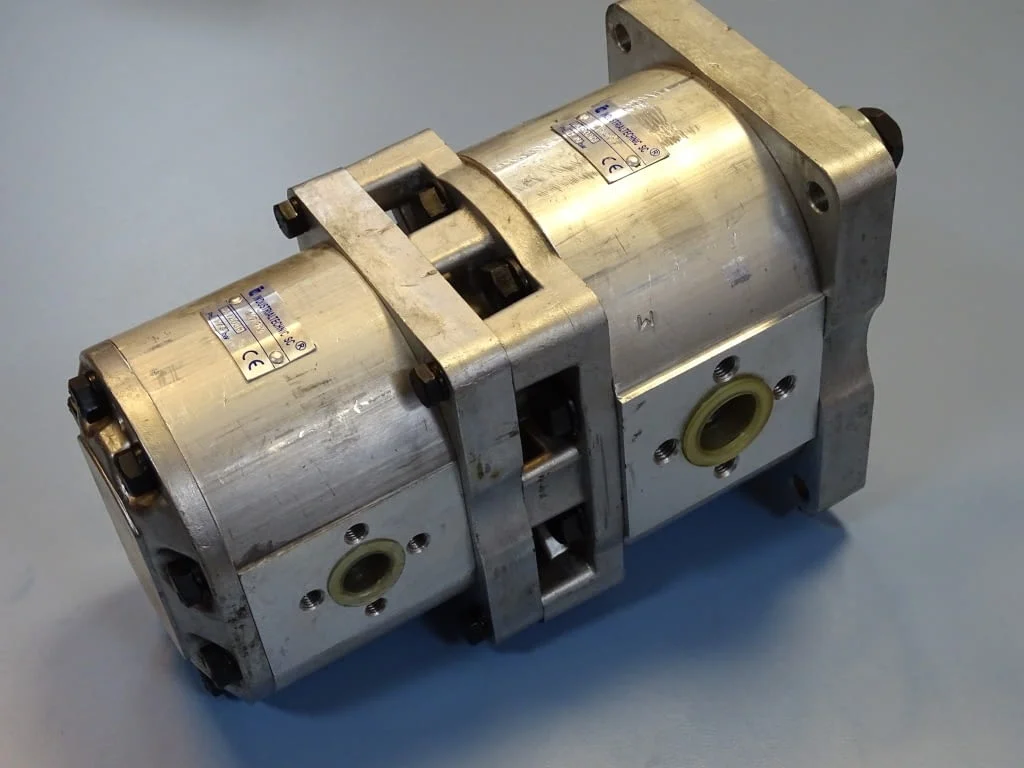 Хидравлична сдвоена помпа A120X/A72X "Industrialtechnic" 140/175Bar — снимка 7