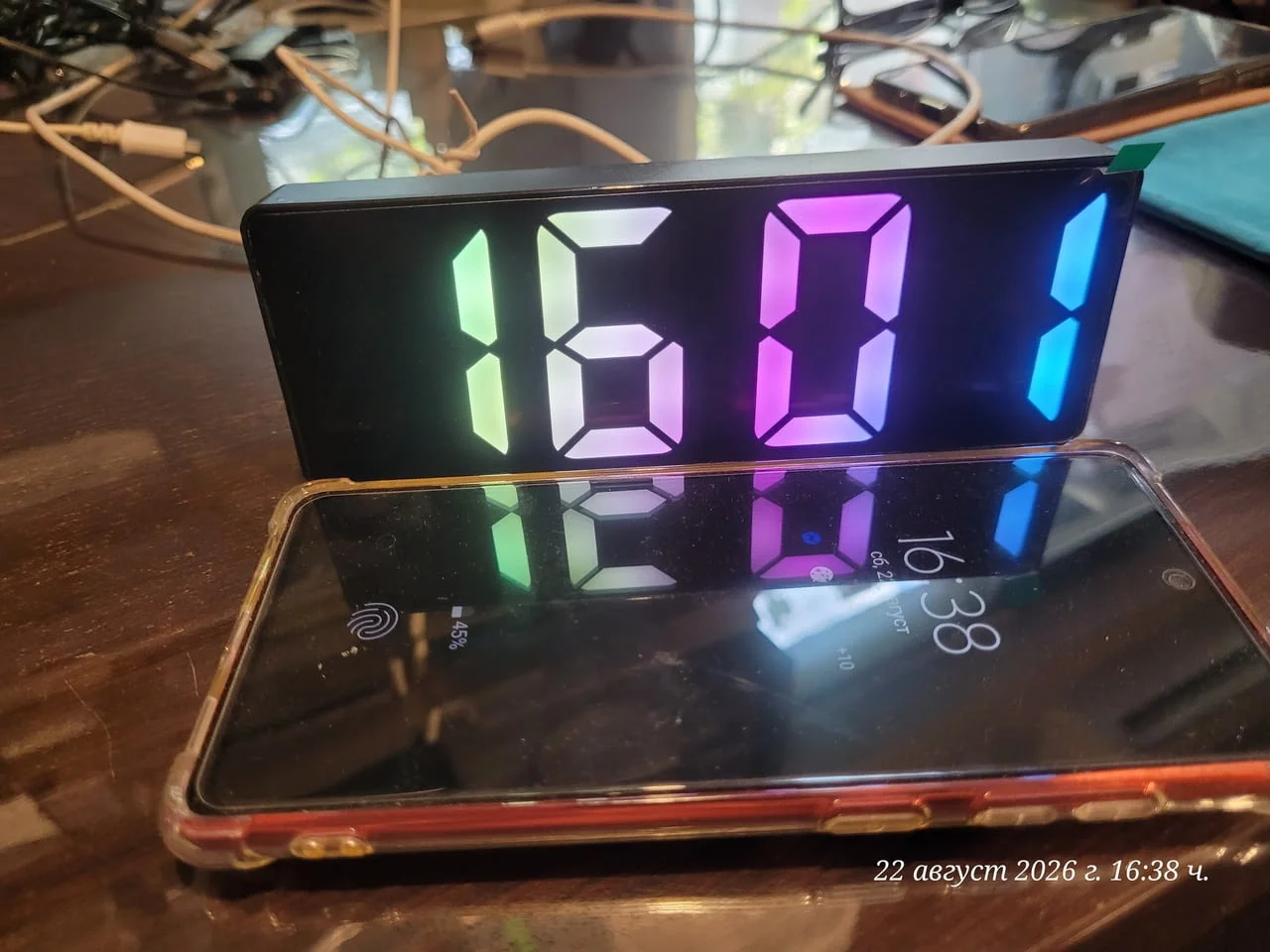LED будилник с цветен огледален дисплей, работещ с USB , — снимка 8