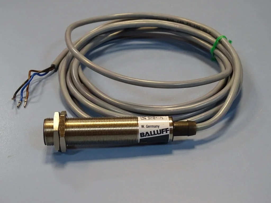Фотоелектрически ифрачервен датчик Balluff BOS 18M-PS-1XA-AO-C Photoelectric sensor 10-30VDC — снимка 2