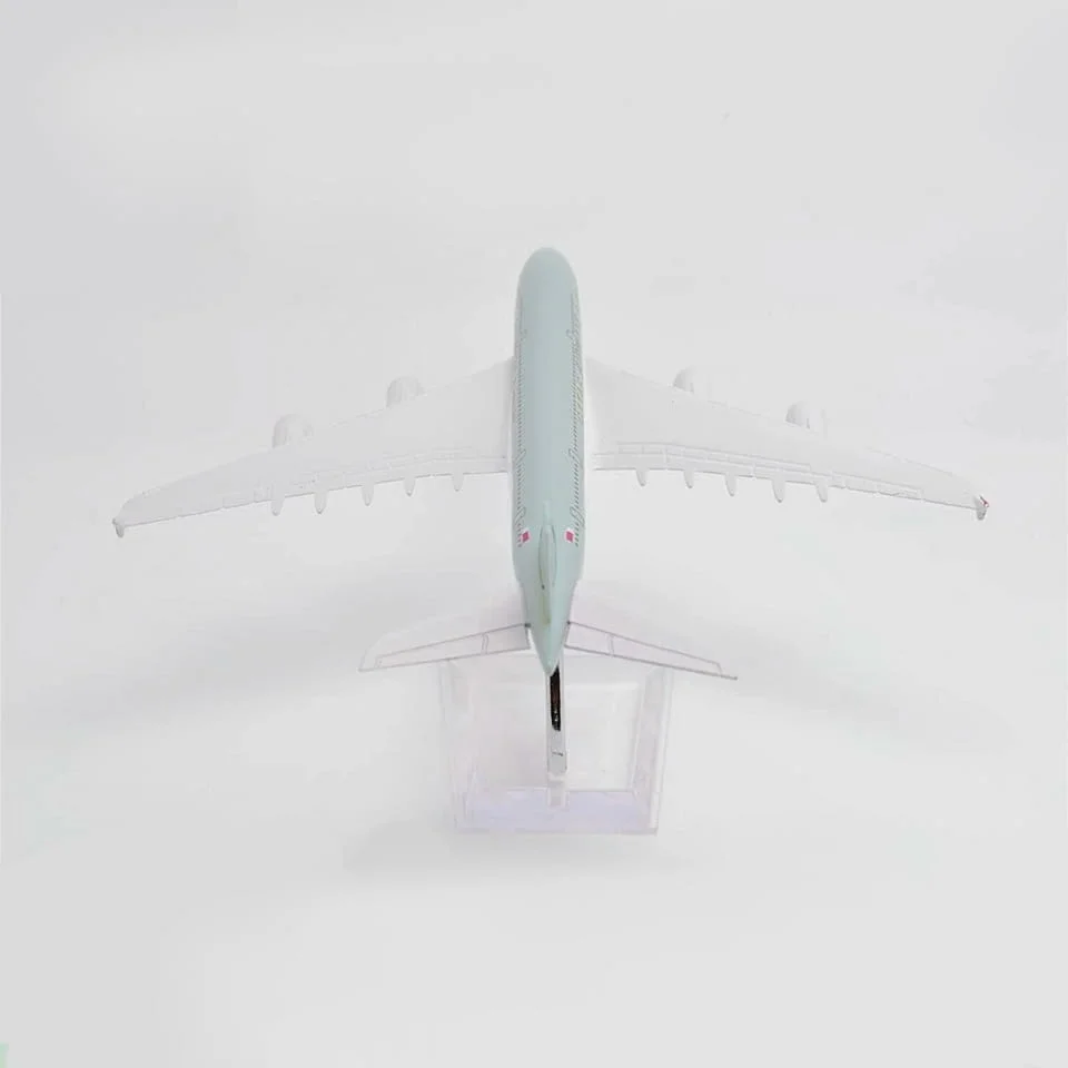 Еърбъс 380 самолет модел макет Qatar Airways метален пътуване билет куфар място запазено — снимка 2