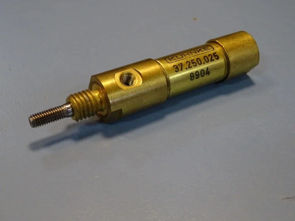 Пневматичен цилиндър KUHNKE pneumatic cylinder