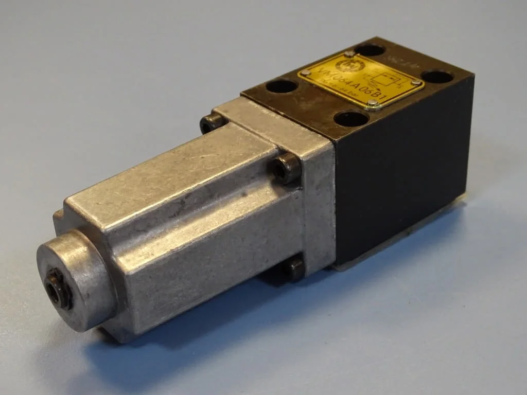 Редуциращ разпределител Hydraulik Ring VM064A06B1 pressure reducing valve