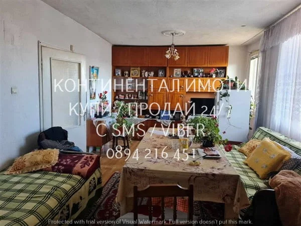 Код 63064. Триетажна тухлена къща 180м2 с двор 900м2 — снимка 3
