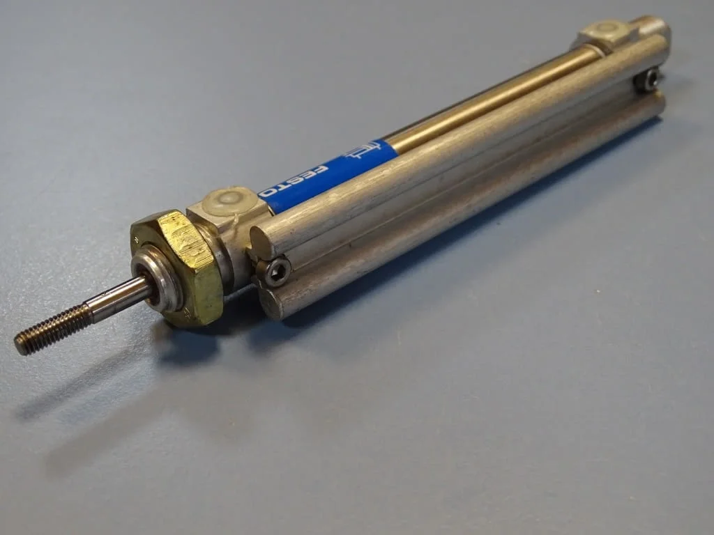 Пневматичен цилиндър Festo DSN-10-40P-A pneumatic cylinder — снимка 3
