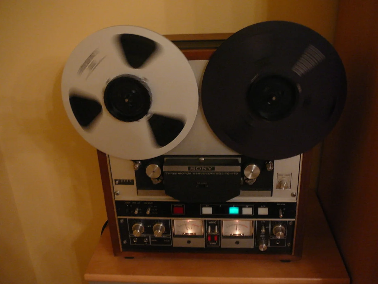 Sony tc-850 — снимка 4