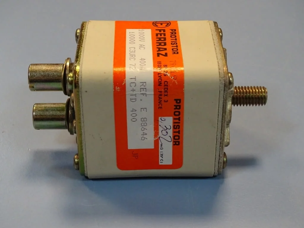 Предпазител Ferraz Protistor 1000 C3URC72TC+TD400 Fuses 400A 1000VAC — снимка 9