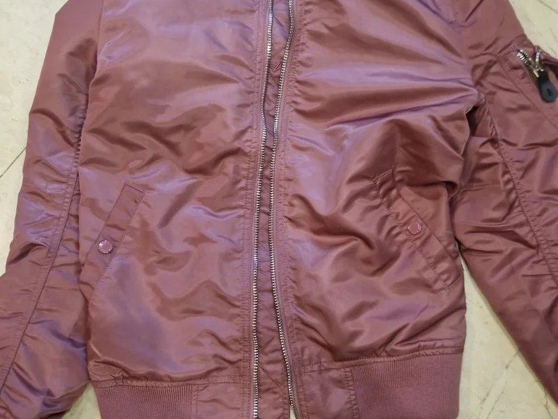 Яке APHA INDUSTRIES