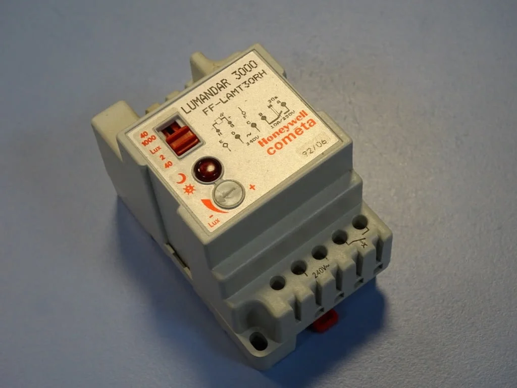 Фотоелектрически сензор Honeywell Lumandar 3000 Cometa FF-LAMT30RH Photoelectric switch — снимка 3