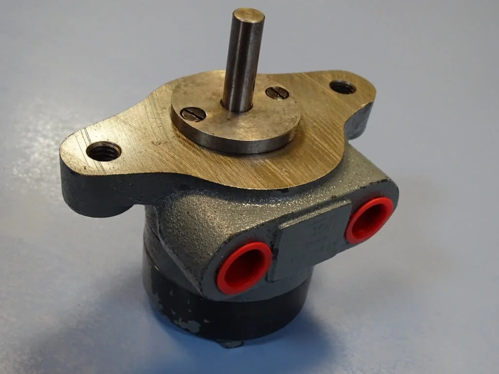 Хидравлична помпа Brown&Sharpe NO. 00 ROT Hydraulic pump — снимка 6