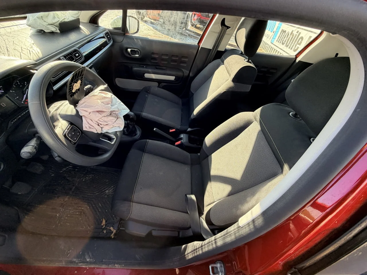 Citroen C3 1.2 PureTech, двигател HMR, 83 кс., 5 ск., , 68000 км., 2022 г., евро 6D, Ситроен Ц3, 1.2, — снимка 10