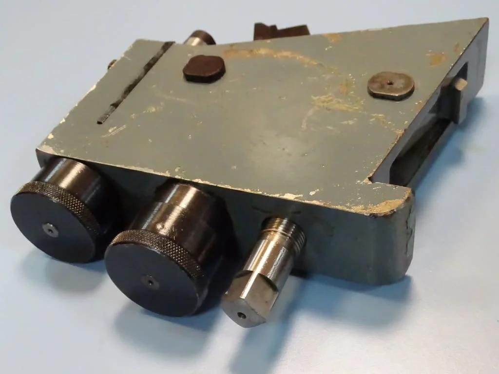 Люнет за шлайф с 2 опори — снимка 4