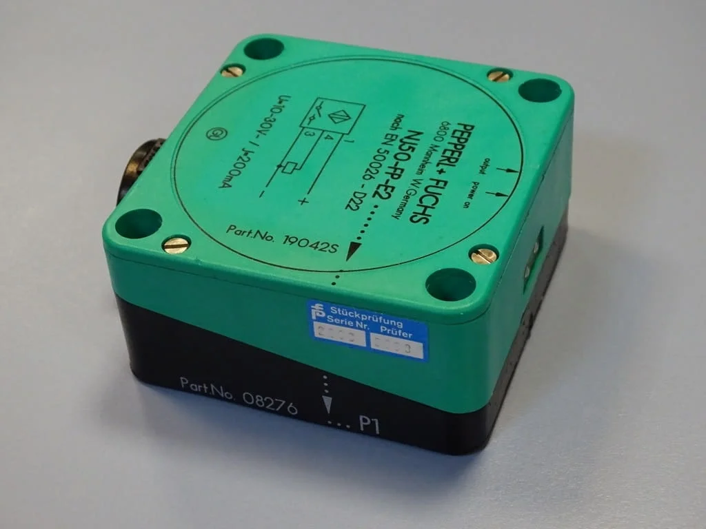 Индуктивен изключвател PEPPERL+FUCSH NJ50-FP-E2 inductive sensor — снимка 7