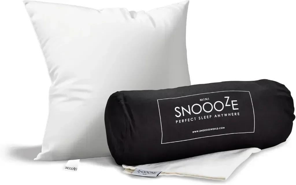 Мини възглавница за пътуване SnooozeGo, Пухена алтернатива, лека, дишаща с премиум памучен калъф