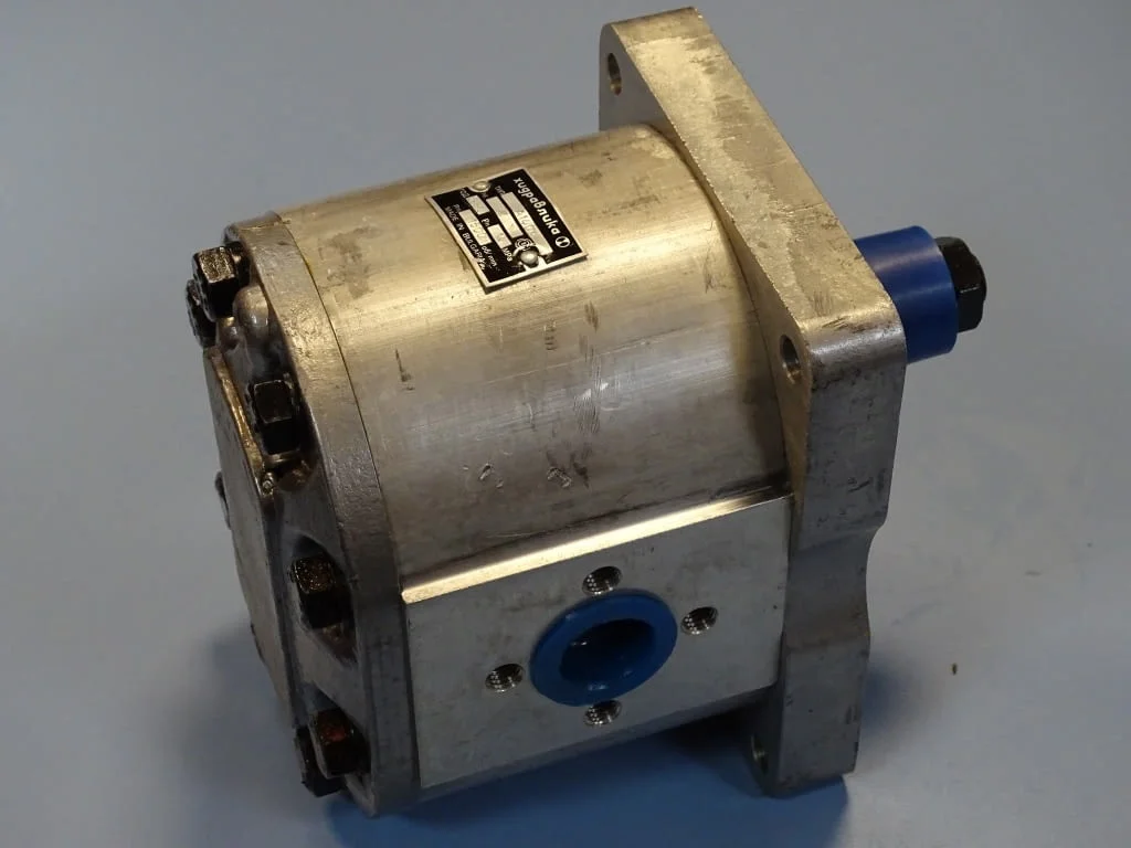 Хидравлична помпа "Хидравлика" А140Х 140Bar Hydraulic pump plessey — снимка 2